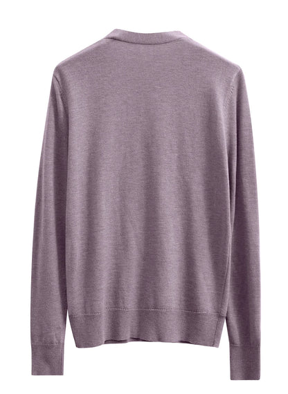 Damen-Wollstrickjacke, lila, Rückansicht mit geradem Schnitt und langen Ärmeln