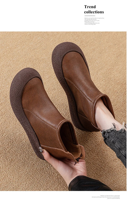 Damen-Stiefeletten aus Leder, flach, braun mit kurzem Innenfutter, runder Zehenpartie