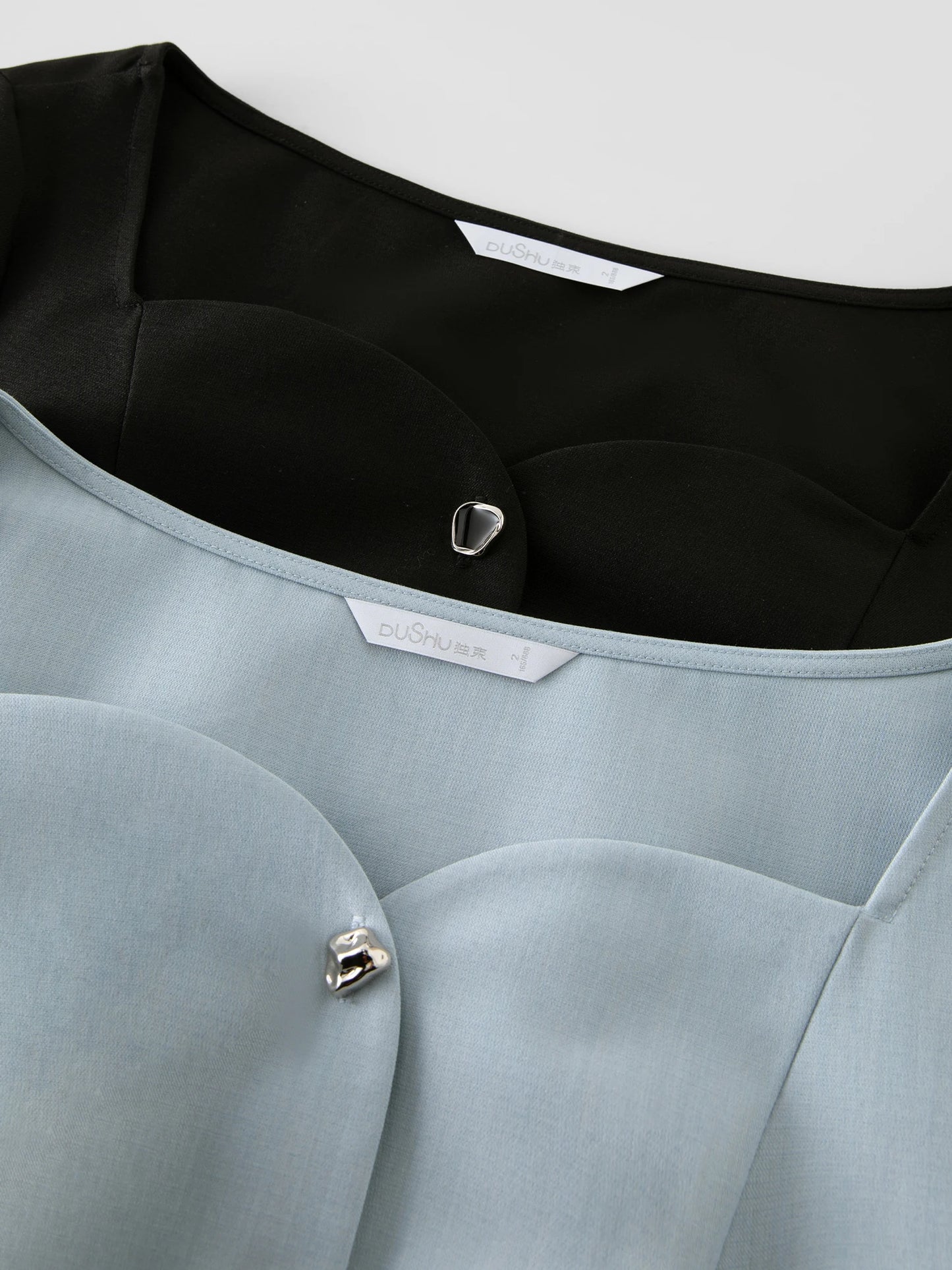 Langärmlige Damenbluse aus 100% Baumwolle in Blau und Pink – ideal für den Herbst und den Arbeitsalltag