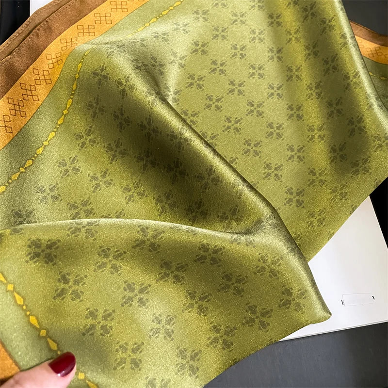 Damen Seidenschal Frühling bedruckt Haarband Halstuch Bandana quadratisch klein