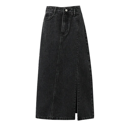 Schwarzer Jeansrock Midi, gerader Schnitt, Knopfleiste vorn und Seitenschlitz