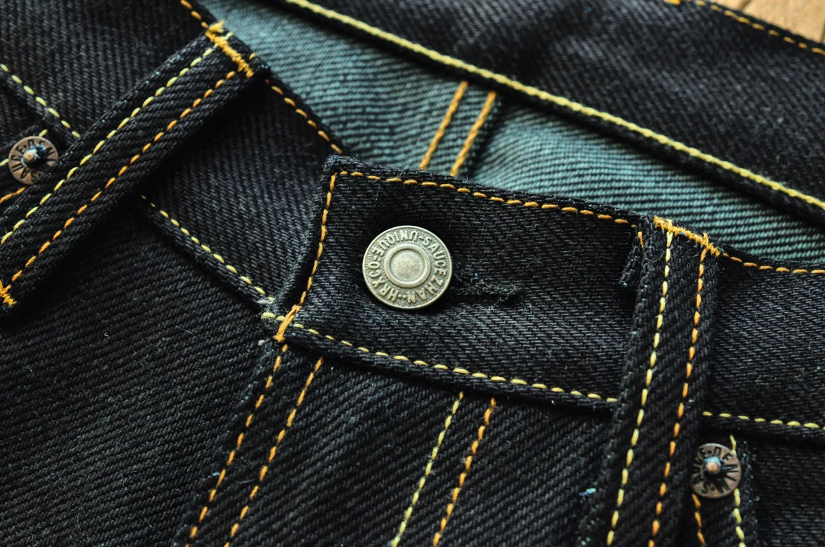 Herren Jeans aus Selvedge Raw Denim im Vintage-Stil mit Taper Fit