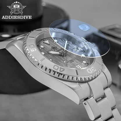 Herren-Taucheruhr mit gewoelbtem Saphirglas und NH35A-Automatikwerk