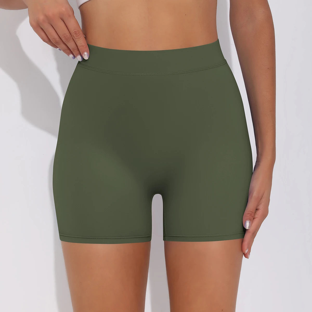 Nahtlose Yoga-Shorts mit hohem Bund, olivgrün, blickdichte Passform, kurz