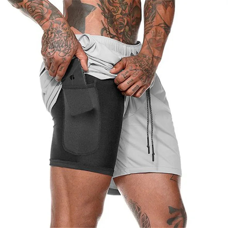 Locker geschnittene Herren-Sportshorts mit schneller Trocknung und Splicing-Design – ideal für Fitness und Basketball