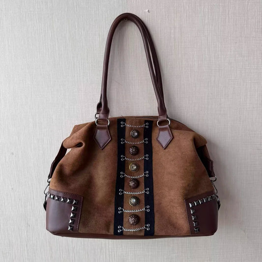 Damen-Tasche Umwandelbare Schultertasche im Boho Western Stil mit Nieten und Kettenakzenten
