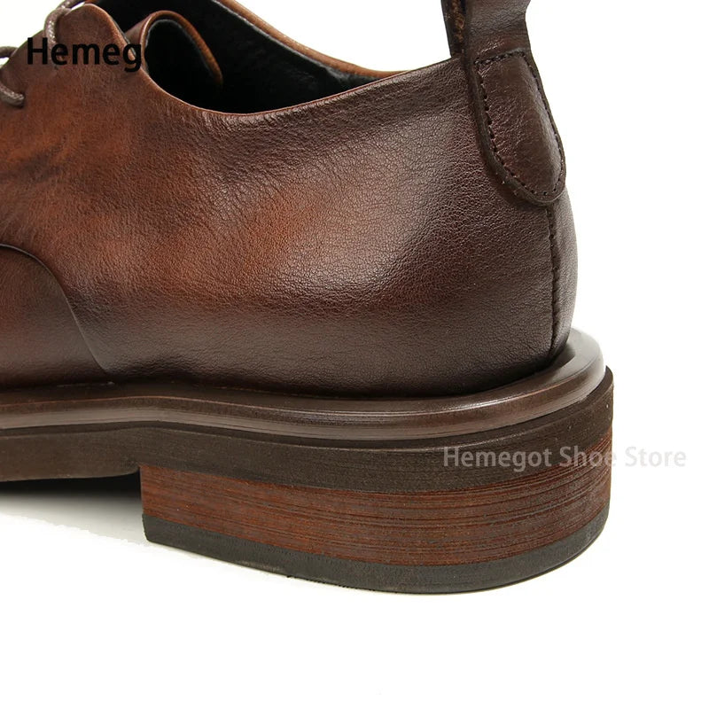 Herren Leder-Schnürschuh braun, runde Kappe, robuste Profilsohle und Fersenlasche