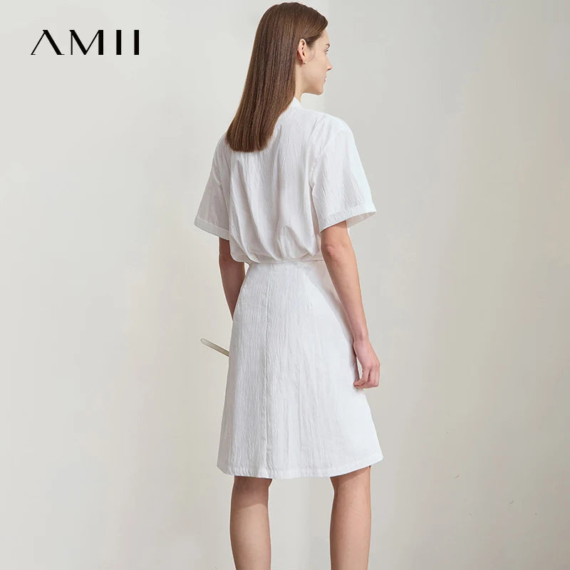 Hemdblusenkleid für Damen in Weiß mit Knopfleiste, Plissé und Taillengürtel