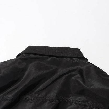 Elegantes Damen-Zweiteiler-Set mit O-Ausschnitt und halblangem Ärmel, bestehend aus farblich abgesetztem Mantel und hoch tailliertem Rock.