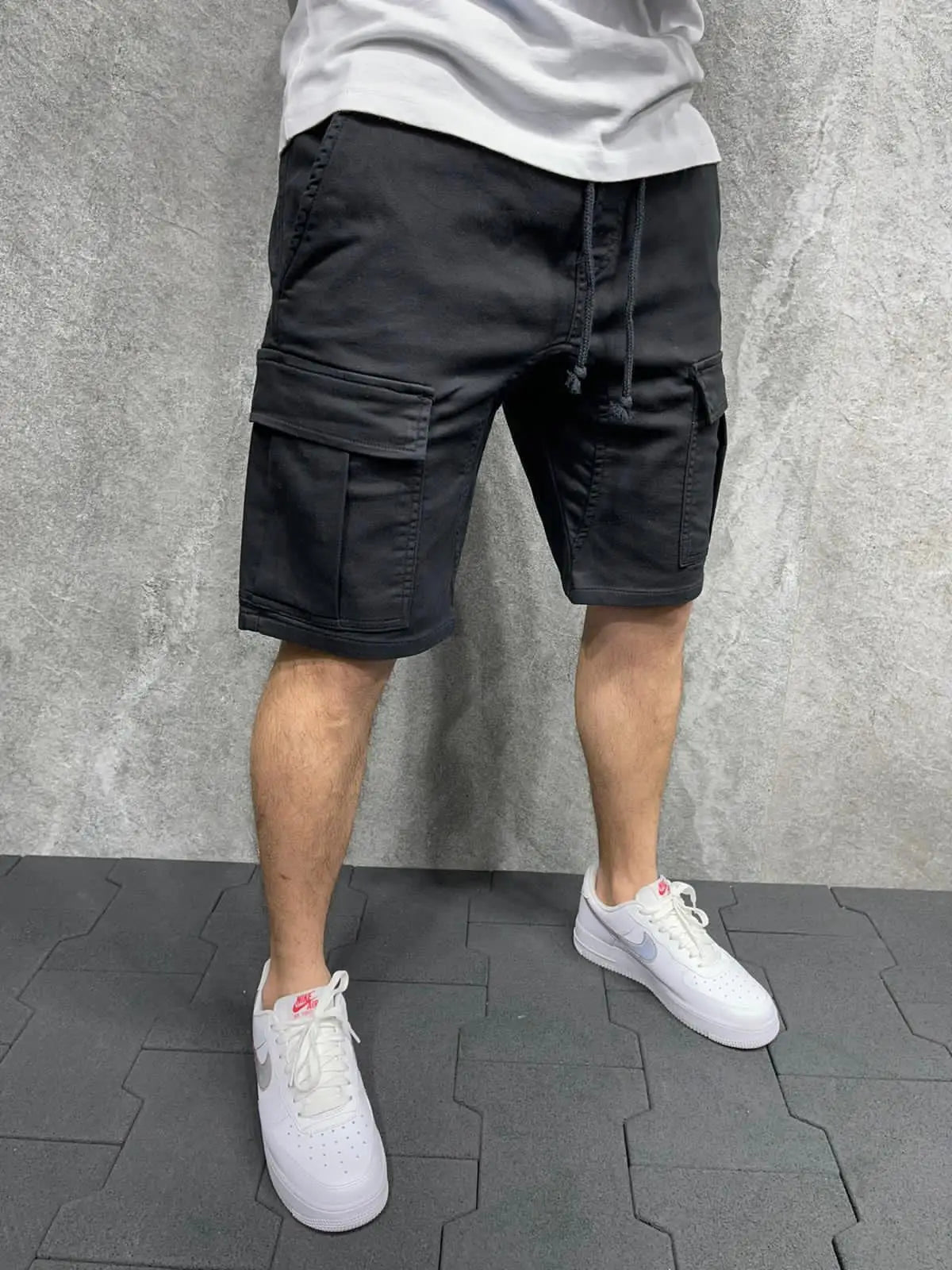 Sommerliche Herren-Shorts mit mehreren Taschen – lockerer Schnitt für Outdoor und Freizeit