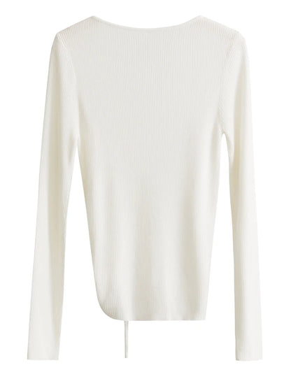 Cremefarbener Langarm-Strickpullover mit schmalem Saum und Kordelzug
