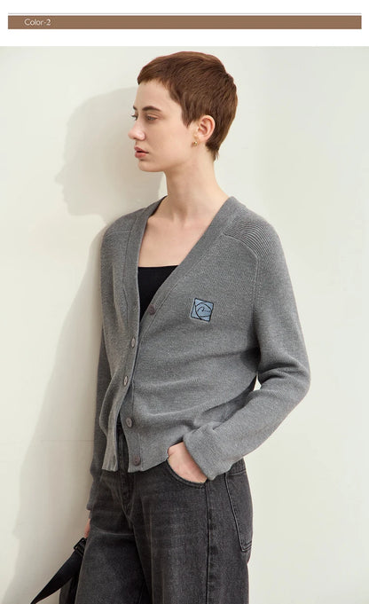 Damen-Strickjacke Wolle V-Ausschnitt Patchwork Stickerei kurz Französisch Herbst