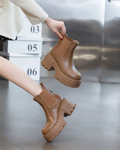 Damen-Chelsea-Boots aus Leder, braun, mit Plateau und Blockabsatz