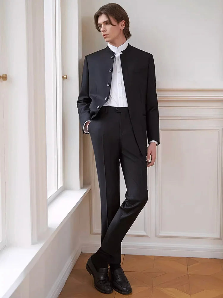 Hochwertiger Herrenanzug aus Wolle und Seide in Tiefblau – Slim Fit für formelle Anlässe und Hochzeiten