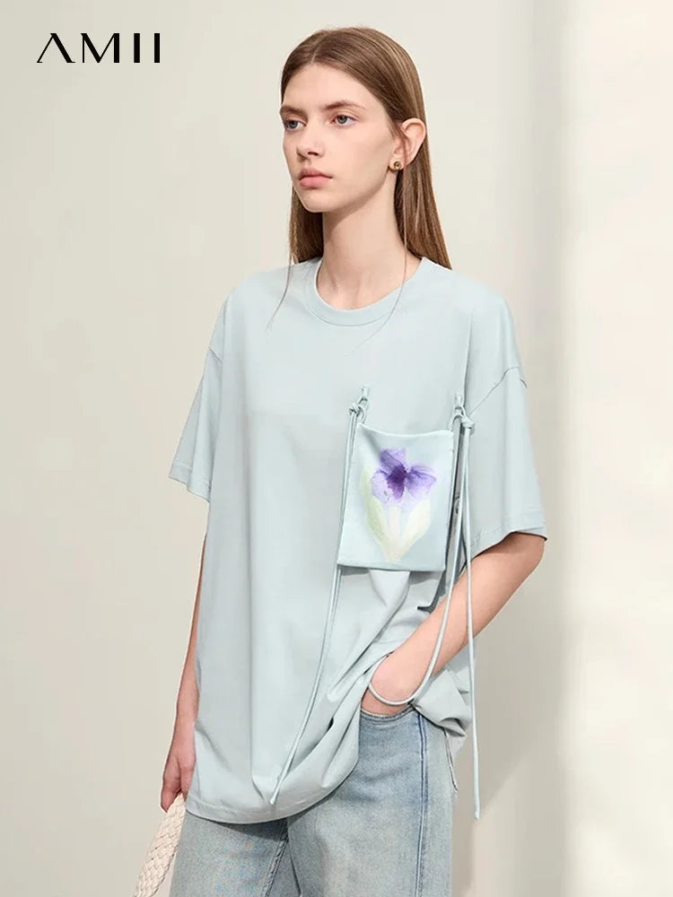 Damen T-Shirt im Minimalismus-Stil mit Taschen und elastischem O-Neck