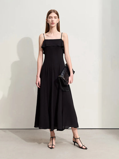 Schwarzes Chiffon-Sommerkleid mit Volant und Spaghettiträgern