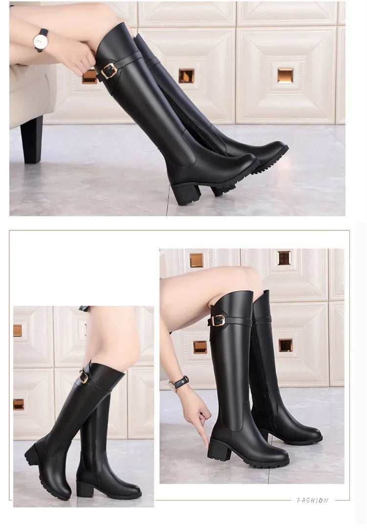 Schwarze hohe Stiefel mit Schnalle, Blockabsatz und glattem Schaft