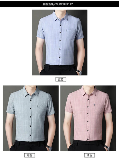 Kurzes Herren-Leinenhemd mit halbem Ärmel – lässiges Sommeroutfit für Herren mittleren Alters