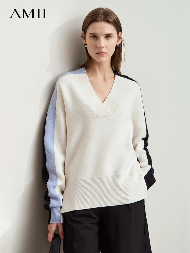 AMII Damen-Pullover, cremefarben mit V-Ausschnitt und kontrastfarbenen Ärmelbündchen
