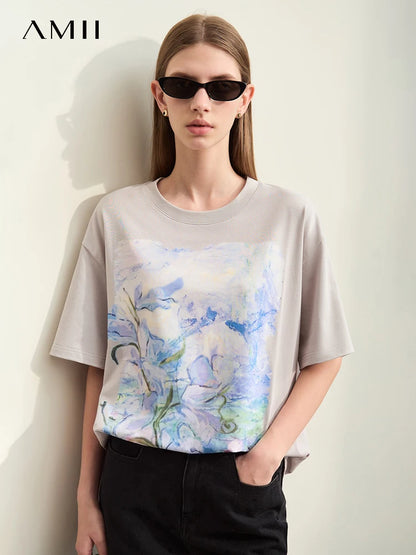 Damen T-Shirt im Minimalismus-Stil mit Kunstöl-Farbdruck für den Sommer