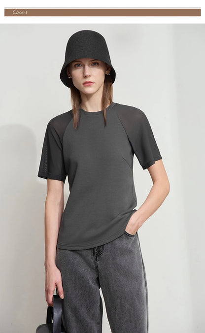 Damen Top im minimalistischen Stil mit O-Ausschnitt und schmaler Passform