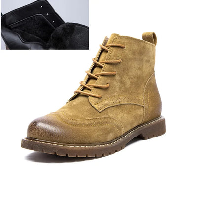 Beige Schnürstiefelette mit Fellfutter am Schaft, Wildlederoptik, braune Profilsohle