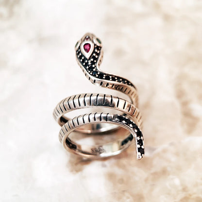 Damen-Ring Schlange schwarze Steine klassisch Europa aus Sterlingsilber