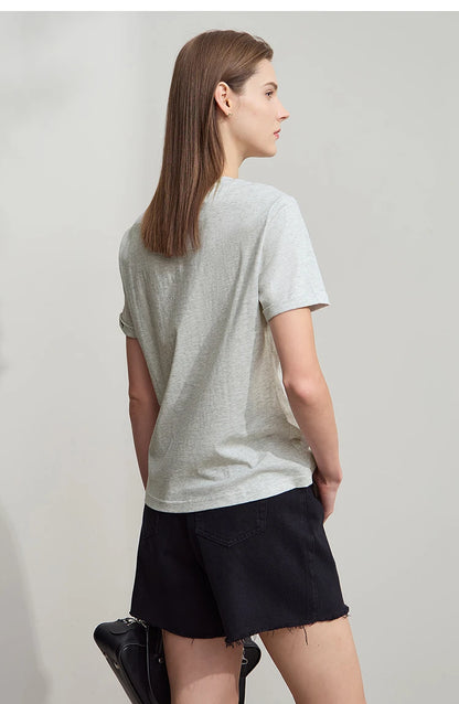 Damen T-Shirt im minimalistischen Stil mit bestickten Liebesperlen für den Sommer