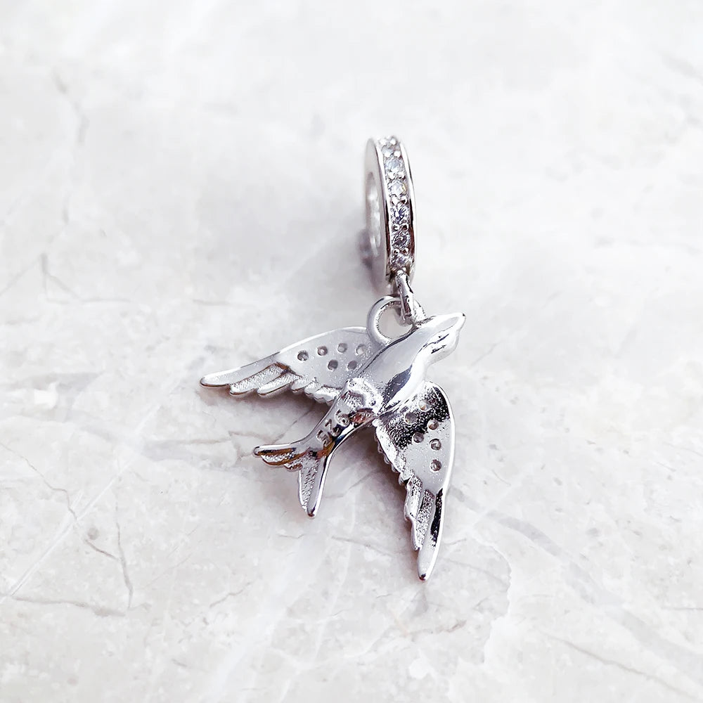 Damen-Charm-Anhänger Schwalbe Vogel Hoffnung Treue Sommer aus Sterlingsilber