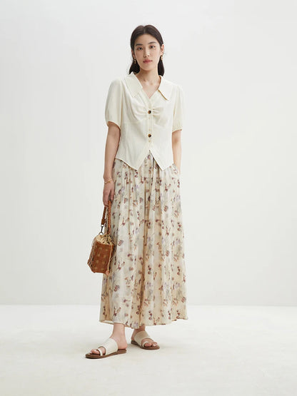 Figurbetontes Damen-T-Shirt in Übergröße mit kurzen Ärmeln – vielseitig und minimalistisch für den Sommer in drei Farben.