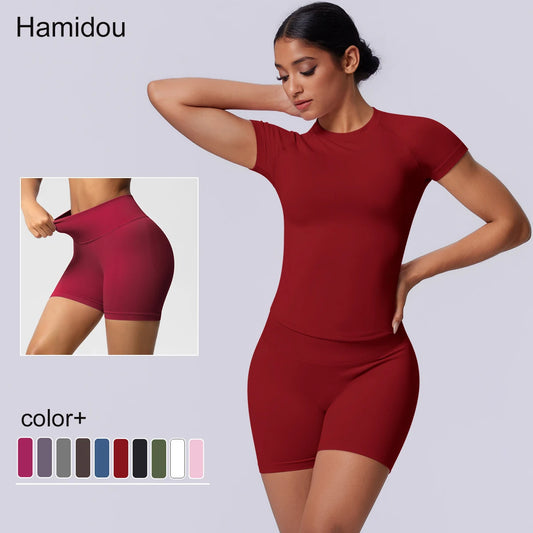 Damen-Yoga-Set mit kurzärmeligem T-Shirt und Shorts, bordeauxrot