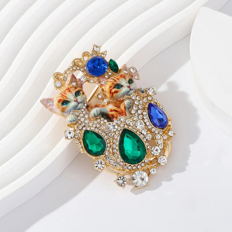 Brosche Katze Kätzchen Kristall Emaille Barock Vintage Anstecknadel Damen