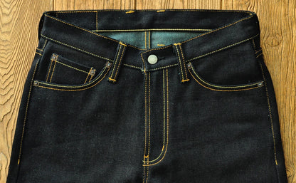 Herren Jeans aus Selvedge Raw Denim im Vintage-Stil mit Taper Fit