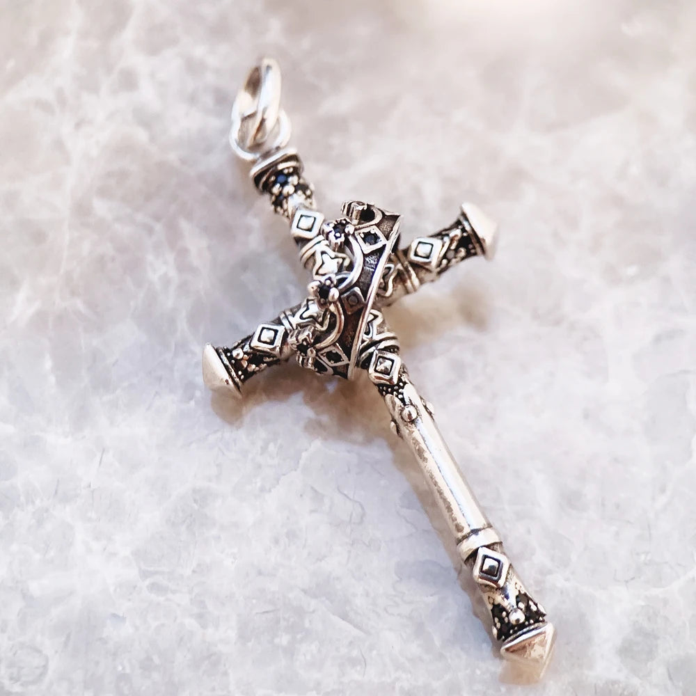 Damen-Charm-Anhänger Kreuz und Krone majestätisch II aus Sterlingsilber
