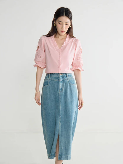 Elegantes, kurzärmeliges Damen-Shirt mit geradem Schnitt und schmaler Passform – vielseitig kombinierbar für den Sommer.