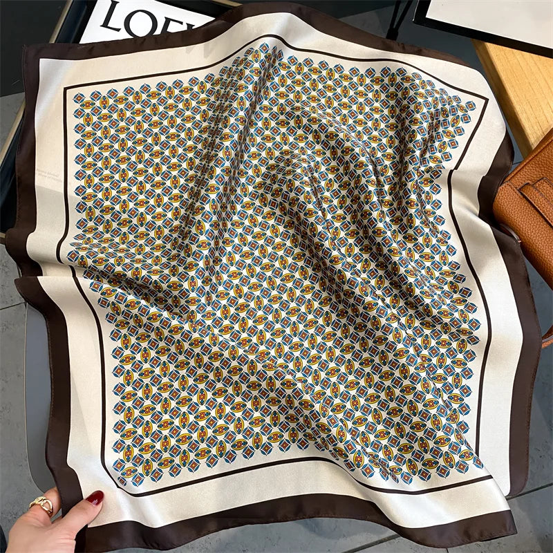 Damen Seidenschal quadratisch Blumenprint Bandana Halstuch 53cm C