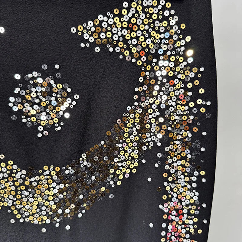 Zweiteiliges Damen-Set mit Applikationen – Langarm-Top mit Reverskragen und Knöpfen, kombiniert mit hoch taillierter Hose im Patchwork-Design