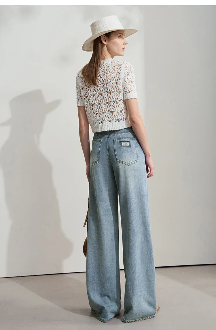 Damen Jeans im minimalistischen Stil mit weitem Bein und niedriger Taille