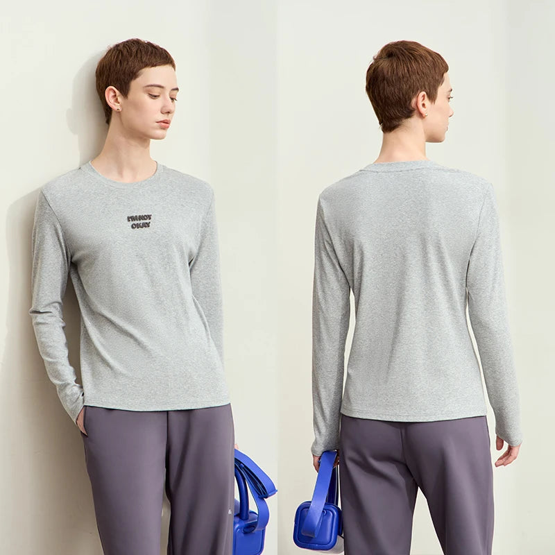 Damen T-Shirt mit minimalistischem Design und gesticktem Brief für den Herbst