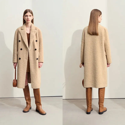 Damen Anzug im minimalistischen Stil mit zweireihigem Kragen und Taschen