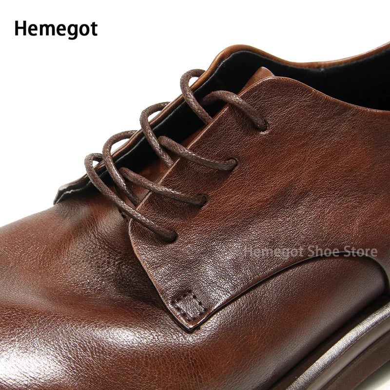 Herren Schnürschuh aus Leder, braun, runde Zehenform und dicke Sohle