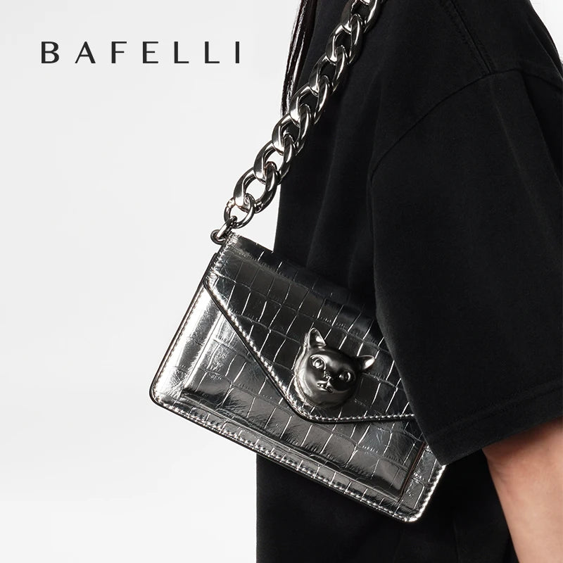 Elegante Kompakte Damenhandtasche Aus Echtem Leder Mit Modernem Krokomuster