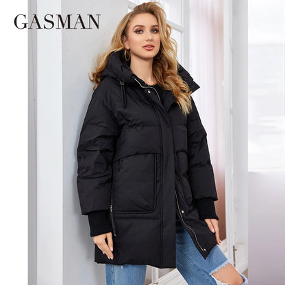 Kurze Damen-Winterdaunenjacke mit modischem Farbkontrast und wasserdichtem Design – warm und stilvoll für kalte Tage.