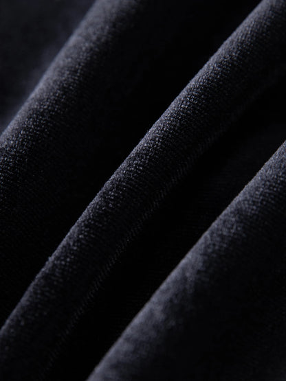 Sommerliche Damenbluse mit Kontrastbesatz und weitem Kragen aus atmungsaktivem Stoff für einen süßen, femininen Stil