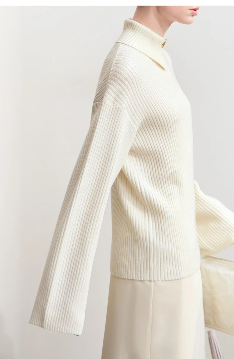 Damen-Strickpullover cremefarben mit Stehkragen, Knopf vorn, lange Ärmel, locker geschnitten