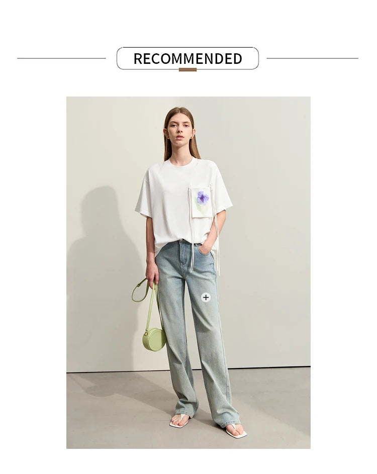 Damen T-Shirt im Minimalismus-Stil mit Taschen und elastischem O-Neck