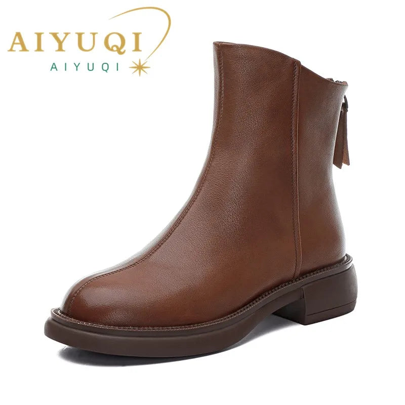 Braune Damen-Short-Boots aus Leder mit seitlichem Reißverschluss und Blockabsatz