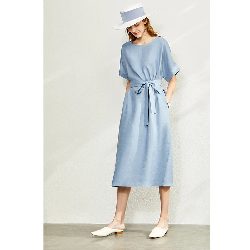 Elegantes Damenkleid Aus Leinen Komfortabel Stylisch Büromode