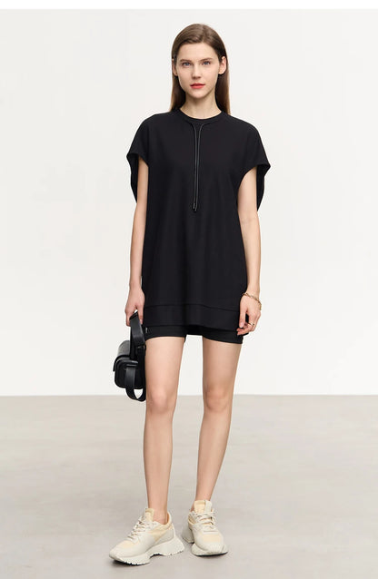 Damen T-Shirt im minimalistischen Stil mit lässigen kurzen Ärmeln