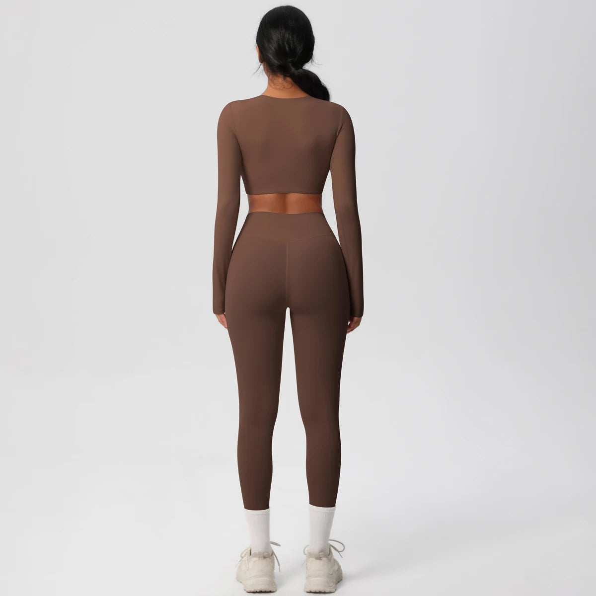Rücken Yoga-Set mit Crop-Top und Leggings, braun